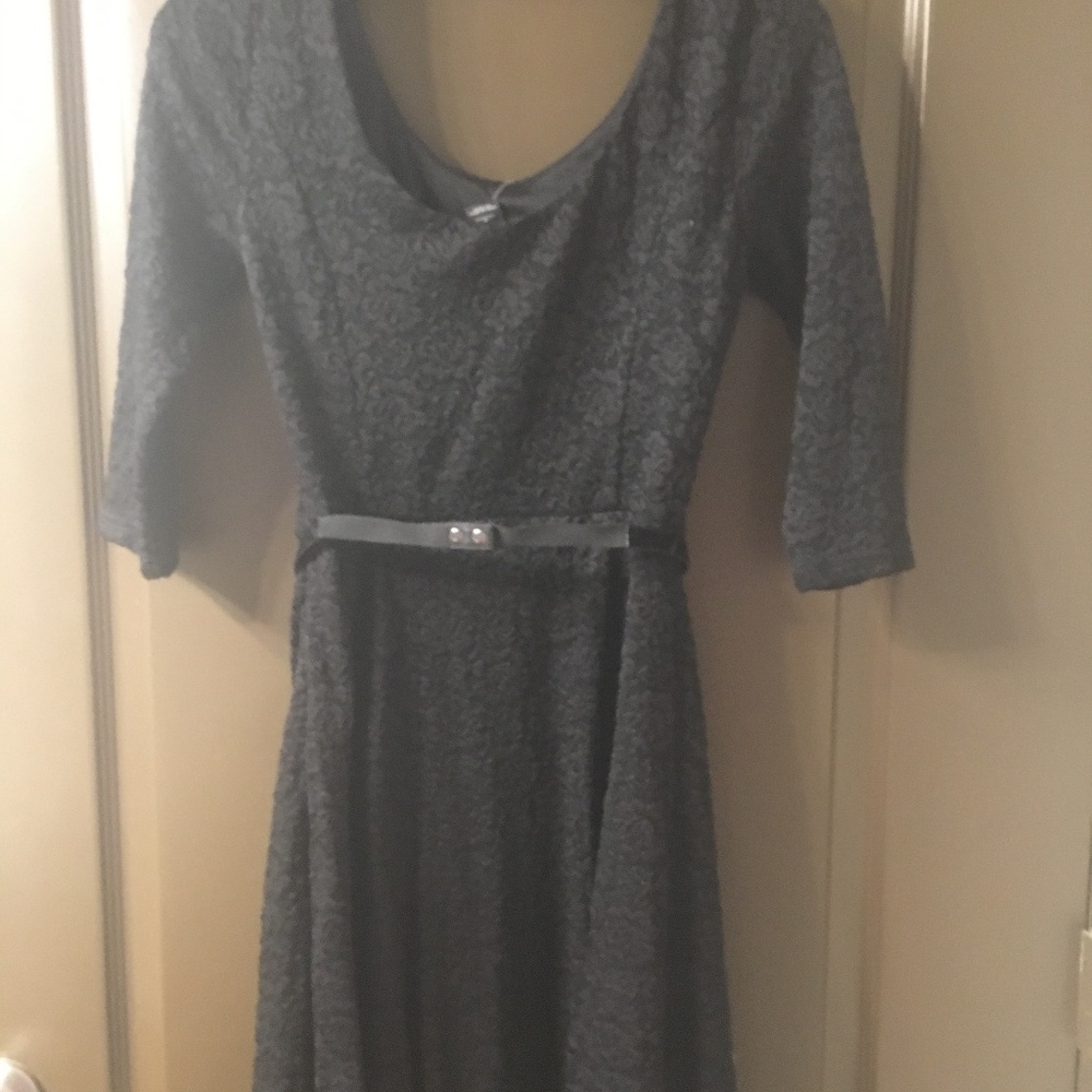 LITTLE BLACK DRESS - Picture 6 of 6
